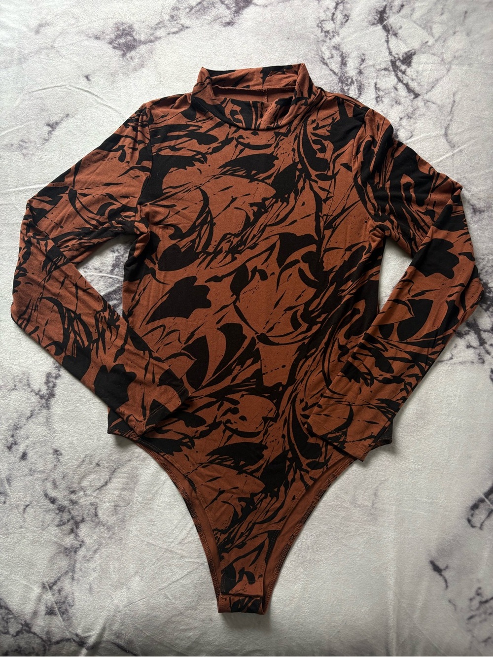 a new day Fall Brown & Black Marble Mock-Neck Long-Sleeve One-Piece Bodysuit